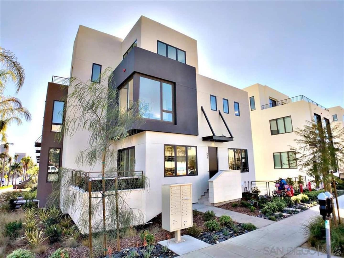 Villa Upscale Modern Townhouse At Balboa Park San Diego Exterior foto